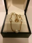 Pulseira de pérolas grandes banhado a ouro 18kl