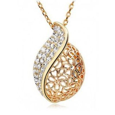 Corrente com pingente grande de gota